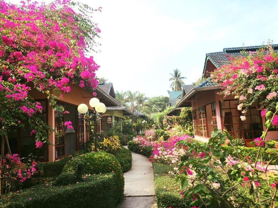 Ekman Garden Resort Szicson Kültér fotó